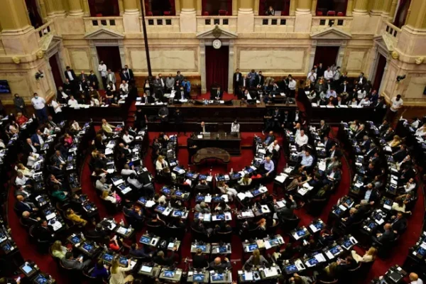 Ley ómnibus: La Libertad Avanza frena avanzada de UP y consolida una mayoría