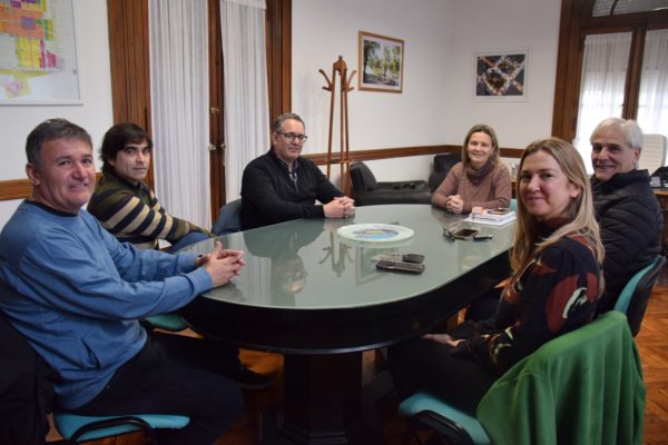 La intendente recibió a autoridades de la cámara de comercio