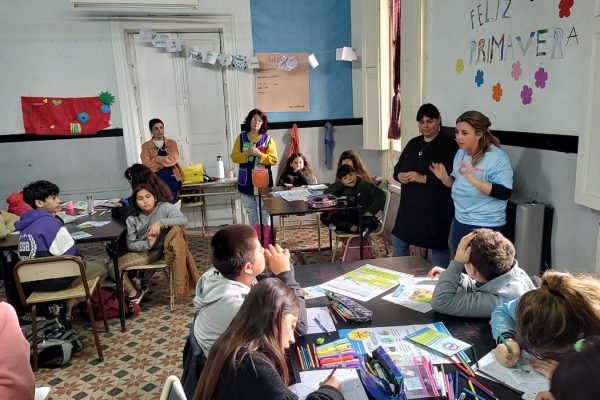 9 de julio. Charla sobre prevención del dengue en pibelandia